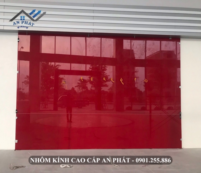 KÍNH MÀU TRANG TRÍ