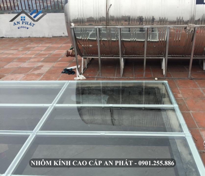 MÁI KÍNH GIẾNG TRỜI